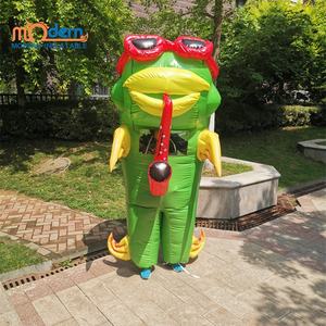 เครื่องแต่งกายเป่าลมรูปปลาแจ๊สแสนสนุกสำหรับการเดินขบวนแห่การโฆษณาเป่าลมด้วยแซกโซโฟนการตกแต่งงานอีเวนท์ที่สะดุดตา - Product Image 6