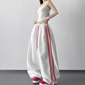 <span class=keywords><strong>Pantaloni</strong></span> Sportivi <span class=keywords><strong>Larghi</strong></span> da <span class=keywords><strong>Donna</strong></span> Stile Y2K, con Strisce Rosse Laterali, Vita Elastica, Casual, per Danza e Hip Hop - Product Image 2