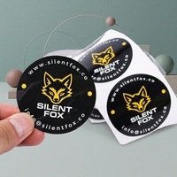Autocollant en vinyle enduit imperméable imprimé flexographique avec logo personnalisé, multi-formes, en rouleau, marque OEM pour emballage cadeau et artisanat