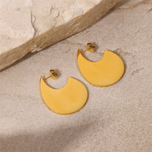 Boucles d'oreilles clous rondes en forme de grosse goutte d'eau, style européen et américain, en acier inoxydable plaqué or 18 carats, bijoux vierges pour femmes, tendance - Product Image 2