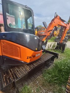Haute qualité utilisée Hitachi ZX50U Mini 5 tonnes pelle 90% nouveau chinois pas cher fabriqué au Japon qualité moteur boîte de vitesses pompe à engrenages - Product Image 3