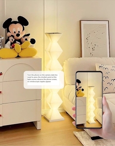 Inoxidable diseño novedoso buen precio LED sala de estar lámpara de pie Luz de lujo dormitorio estudio diseñador <span class=keywords><strong>italiano</strong></span> lámparas creativas - Product Image 3