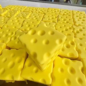 Productos de gran venta: Squishy de queso, Squishy de subida lenta, Juguetes antiestrés, Juguetes sensoriales con forma de comida, Squishies con forma de mantequilla - Product Image 1