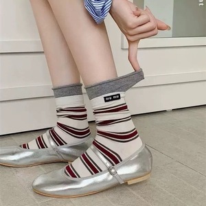 Calcetines a Media Pantorrilla para Mujer, Rayados, Transpirables, Absorbentes de Sudor, de Poliéster, Estilo Universitario, Diseño Retro Coreano, Rojo, Azul, Gris, Blanco - Product Image 1