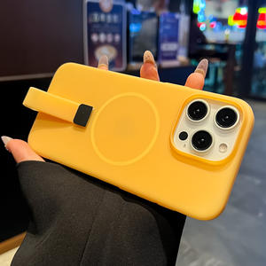 Funda adecuada para iPhone 17 Pro Max, color sólido simple con cordón magnético integrado, funda protectora completa anticaídas para teléfono. - Product Image 3