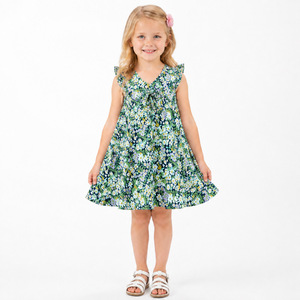Robe en coton à imprimé floral vert tendance pour filles de 2 à 6 ans avec col en V, manches volantées et nœud décoratif sur la poitrine pour le quotidien - Product Image 4