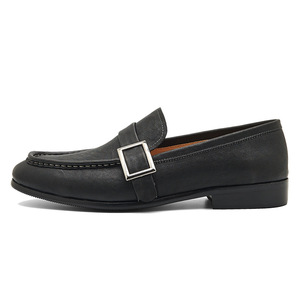 Zapatos de cuero de lujo para hombre de alta calidad, hechos de cuero genuino, para uso formal de negocios, con diseño de suela gruesa. - Product Image 2
