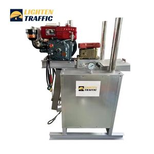Máquina para Demarcación de Estacionamientos, Caldera para Pintura Termoplástica de Señalización Vial con Capacidad de 300 kg, Motor de Alta Eficiencia - Product Image 4