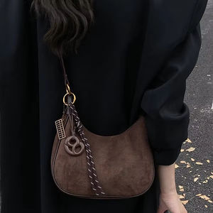 Sac à main polyvalent vintage léger et décontracté pour femme, idéal pour les voyages, sac à bandoulière simple de qualité supérieure - Product Image 1