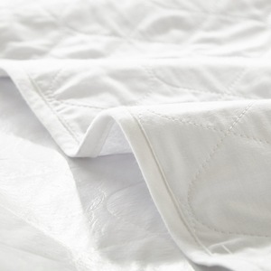 Waterproof Washable All Season Cotton Poly Blend Mattress Protector Pad With Soft Fiber Filling For Adult Toddler Bed Anti Stain - Product Image 2