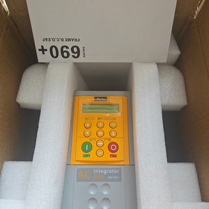 Variadores de Frecuencia CA, Serie AC690 con Capacidad Nominal en kW 690-432120B0-BF0P00-A000 - Product Image 1