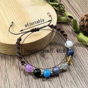 Bracelet en pierre naturelle avec perles de verre colorées pour la pratique de la gratitude, design exclusif personnalisé, soutien à la réduction de prix par volume - Product Image 3