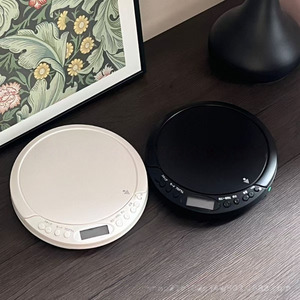 Lecteur de CD portable ultra-fin, stéréo personnel avec Bluetooth, anti-saut de disque, haut-parleur intégré, écran LCD, pour les voyages, l'apprentissage et le sport - Product Image 4