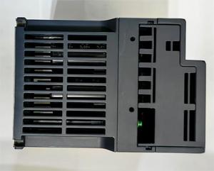 อินเวอร์เตอร์ SINEE EM730-7R5-3B 7.5KW 3 เฟส 380V สำหรับปั๊ม คอมเพรสเซอร์ และโบลเวอร์ - Product Image 3