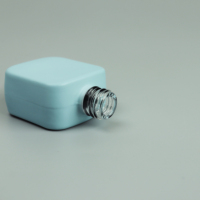 Bouteille de vernis à ongles en verre de 10 ml personnalisable en usine, bleue, pour gel UV, avec bouchon carré et pinceau