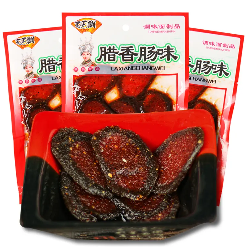 Chinese Hot Sales Snacks Wurst geschmack Würzige Streifen Einges ackt 70g Nudel futter Spicy Slice Großhandel Exotic Gluten Bean Produkt