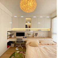 Chambre à coucher personnalisée avec tatami et dressing intégré, panneaux écologiques
