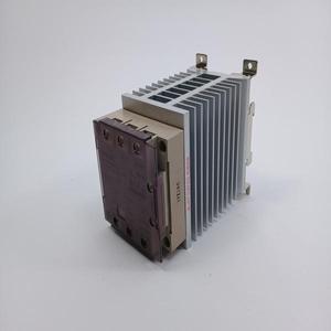 คอนแทคเตอร์โซลิดสเตต G3pe-525b-3n ใหม่และของแท้ โหลด: Ac200-480v, 25a ระบบอัตโนมัติแบบตั้งโปรแกรมได้สำหรับอุตสาหกรรม - Product Image 1