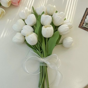 Tulipanes Artificiales de 30cm-100cm de Altura, Simulación Natural, Decoración para Bodas y Hogar - Product Image 2