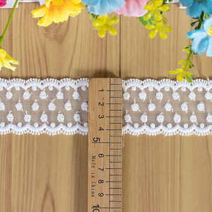 Bordatura in Pizzo Bianco <span class=keywords><strong>con</strong></span> Pois e Ricami Floreali |   Tessuto in Misto Nylon Stile Carino per Abbigliamento e Lavori Fai-da-Te - Product Image 6