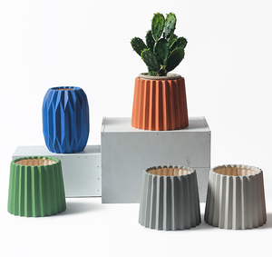 Vaso per Piante AI Cilindrico per Interni ed Esterni con Fori di Drenaggio, Accenti Dipinti Unici, Grigio e Bianco, 5,5 Pollici, <span class=keywords><strong>Vasi</strong></span> <span class=keywords><strong>in</strong></span> <span class=keywords><strong>Cemento</strong></span> Sostenibile per Tutti - Product Image 5