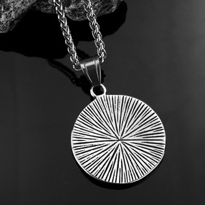 Collar con Colgante de Ojo de Horus de Acero Inoxidable para Hombre, Diseño Geométrico de una Sola Cara, Joyería de Moda - Product Image 3