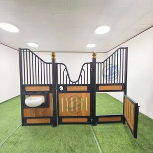 Cobertizo para caballos de granja portátil móvil para exteriores de 10 pies, cobertizo para caballos prefabricado con marco de Metal y puerta de heno Los Caballos - Product Image 3
