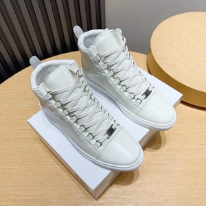 High Quality Men's Luxury Flat Casual Shoes Genuine Leather Material Breathable Sports Shoes High Top Design Men's Sneakers - Product Image 4