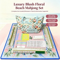 Ensemble de Mahjong Américain pour les Fêtes de Noël, Tuiles de Mahjong en Acrylique à 4 Couches, Accessoires Complets avec Supports de Mahjong, Tapis de Table et Sac