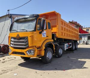 Le camion à benne basculante robuste HOWO conduit un tout nouveau camion à benne basculante de fabrication chinoise avec conduite à droite - Product Image 1