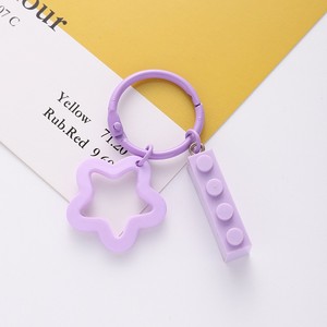 Portachiavi stella a cinque punte, ciondolo anello portachiavi colorato e fresco, accessorio per zainetto Instagram, ciondolo blocco di costruzione - Product Image 1
