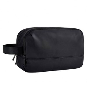 Trousse de Toilette Homme Personnalisable avec Logo, Séparation Humide/Sèche, Résistante à l'Eau, avec Poignée, pour Voyage - Product Image 1