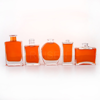 Bouteille en verre d'aromathérapie de spiritueux de parfum carrés de luxe populaire bouteille de diffusion