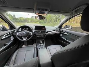 รถยนต์บีเอ็มดับเบิลยู ซีรีส์ 1 รุ่น 120i ปี <span class=keywords><strong>2020</strong></span> แพ็คเกจ M Sport หลังคาพาโนรามิก ไมล์น้อย มาตรฐานไอเสียจีน VI พร้อมส่งออก - Product Image 6