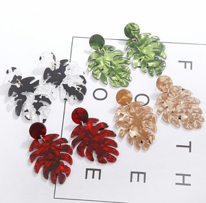 Boucles <span class=keywords><strong>d</strong></span>'oreilles goutte <span class=keywords><strong>d</strong></span>'eau en forme de feuille, bijoux en résine acrylique, personnalisés - Product Image 6