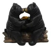 Couple Kissing Black Bear Couple Kissing Forever Resin Statue Indoor Decorative Figurine
