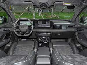 Véhicule électrique Audi Q6L <span class=keywords><strong>Sportback</strong></span> E-tron : Autonomie CLTC de plus de 700 km, puissance de 205 kW, couple de 460 N/m - Product Image 4