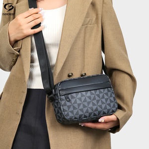 Nouveau sac à bandoulière en cuir à carreaux imperméable, motif géométrique tendance, sac messager carré décontracté en PU pour <span class=keywords><strong>homme</strong></span> - Product Image 5