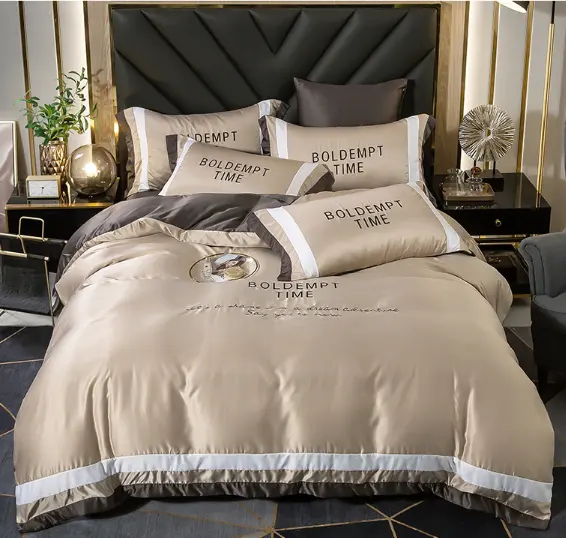 Fabrikspezifische Bettdecken-Sets, Bettwäsche aus 100 % Baumwolle, Luxus-Seiden-Bettwäsche-Sets