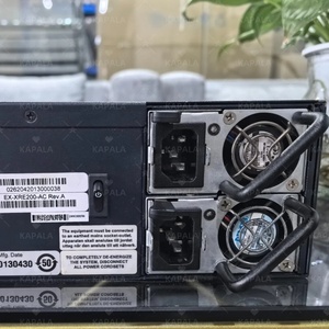 Commutateur réseau Juniper EX-XRE200-AC avec fonction PoE et pare-feu - Product Image 3