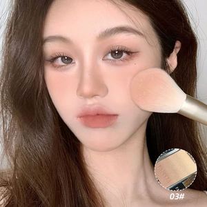 FAICCIA Cloudy Glow Gradient Blush Pearl Light Fine Shimmer Sunscreen Contouring Expanding Color Palette di fard a tre colori - Product Image 2