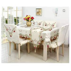 Mantel de <span class=keywords><strong>tela</strong></span> satinada Vintage de alta calidad, diseño de bordado de flores cuadradas hechas a mano <span class=keywords><strong>para</strong></span> uso doméstico - Product Image 2