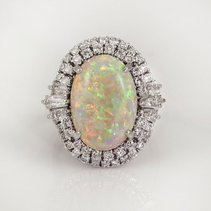 Anello Grande Rotondo da Donna, Accessorio Semplice ed Elegante per l'Uso Quotidiano - Product Image 1