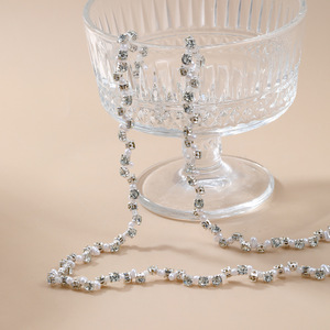 Gioielli di moda 2024 nuove collane lunghe esagerate da donna strass <span class=keywords><strong>maglioni</strong></span> di perle a catena collane di perline in argento accessori - Product Image 5