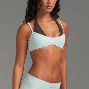 Sujetador deportivo de yoga con cuello halter integrado, diseño de dos piezas, tirantes ajustables, espalda con diseño atractivo, color en contraste, ropa deportiva de alto soporte para gimnasio - Product Image 3