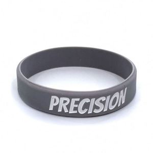 Bracelets en caoutchouc de basketball personnalisés, bracelets en silicone personnalisés pour hommes - Product Image 6