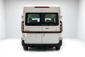 2025 Ge ely Farizon Super Van Electric Car Four-Wheel - Product Image 2