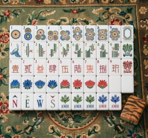 Jeu de <span class=keywords><strong>Mahjong</strong></span> Américain Personnalisé Moderne à Motif Tigre, Design Floral, pour 4 Joueurs, Jeu de Poker de Divertissement, Durable et Portable - Product Image 4