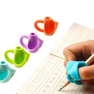 Corrector de Escritura para Niños, Agarre Ergonómico de Silicona para Lápiz, Soporte para Lápiz para Estudiantes - Product Image 3