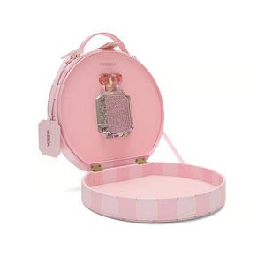 Caja <span class=keywords><strong>de</strong></span> regalo <span class=keywords><strong>de</strong></span> cuero <span class=keywords><strong>de</strong></span> Perfume única para <span class=keywords><strong>mujer</strong></span>, diseño <span class=keywords><strong>de</strong></span> asa <span class=keywords><strong>de</strong></span> embalaje con inserto, caja <span class=keywords><strong>de</strong></span> exhibición <span class=keywords><strong>de</strong></span> Perfume <span class=keywords><strong>de</strong></span> cuero redonda personalizada <span class=keywords><strong>de</strong></span> lujo - Product Image 2